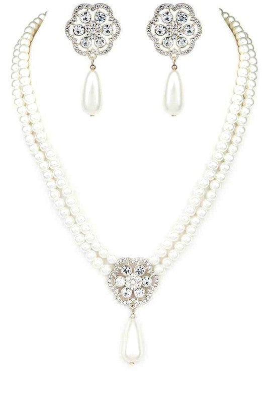 The Lady With Class Pearl Crystal Pendant Set