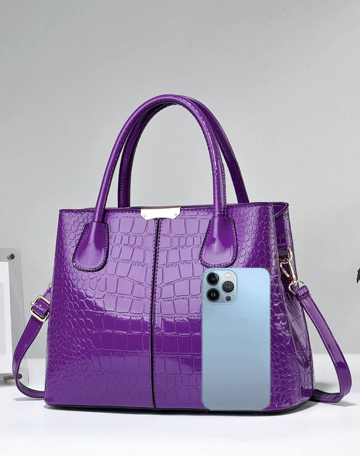 Crocodile Style Crossbody/Handbag