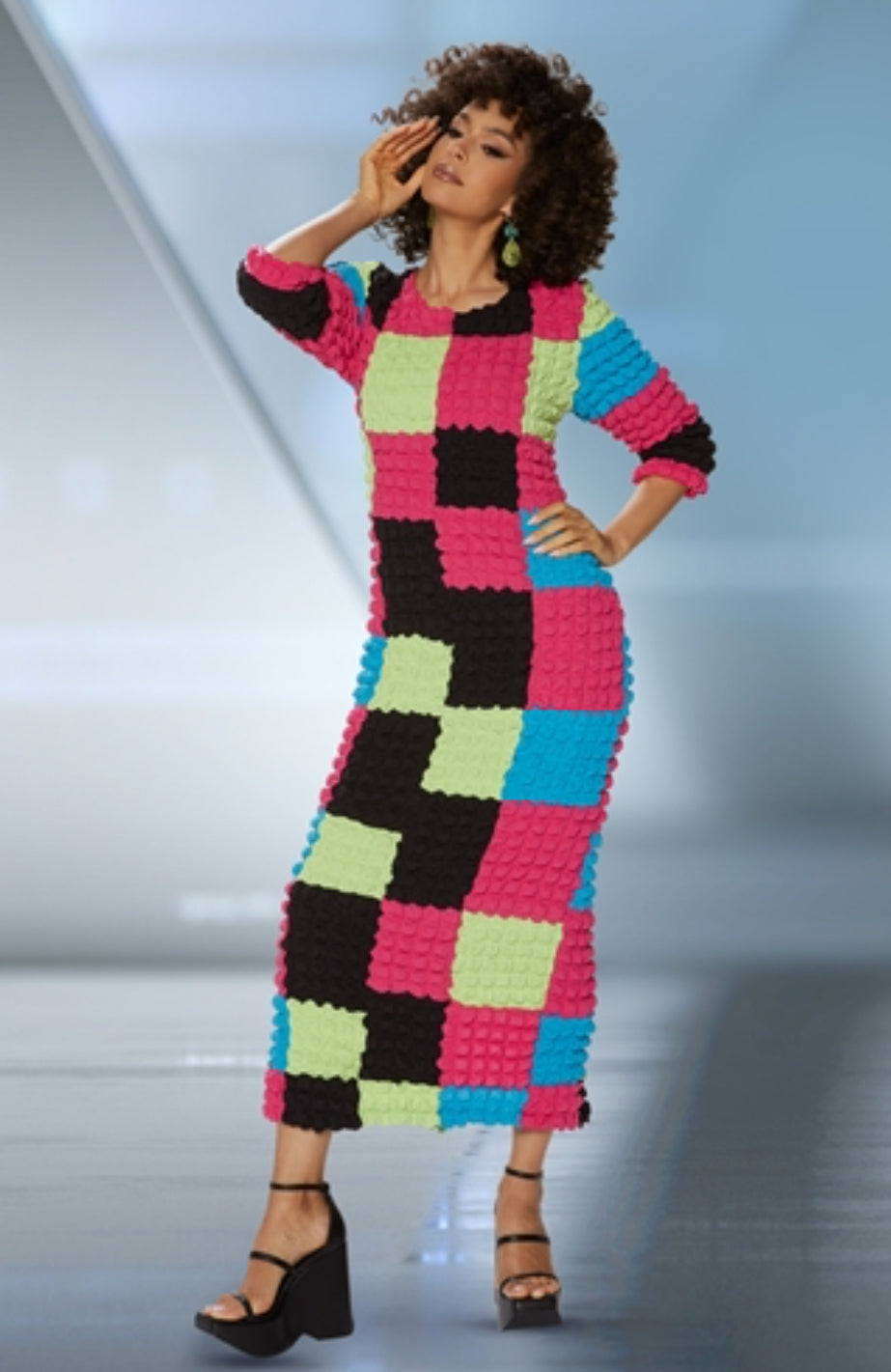 Love The Queen Bubble Dress