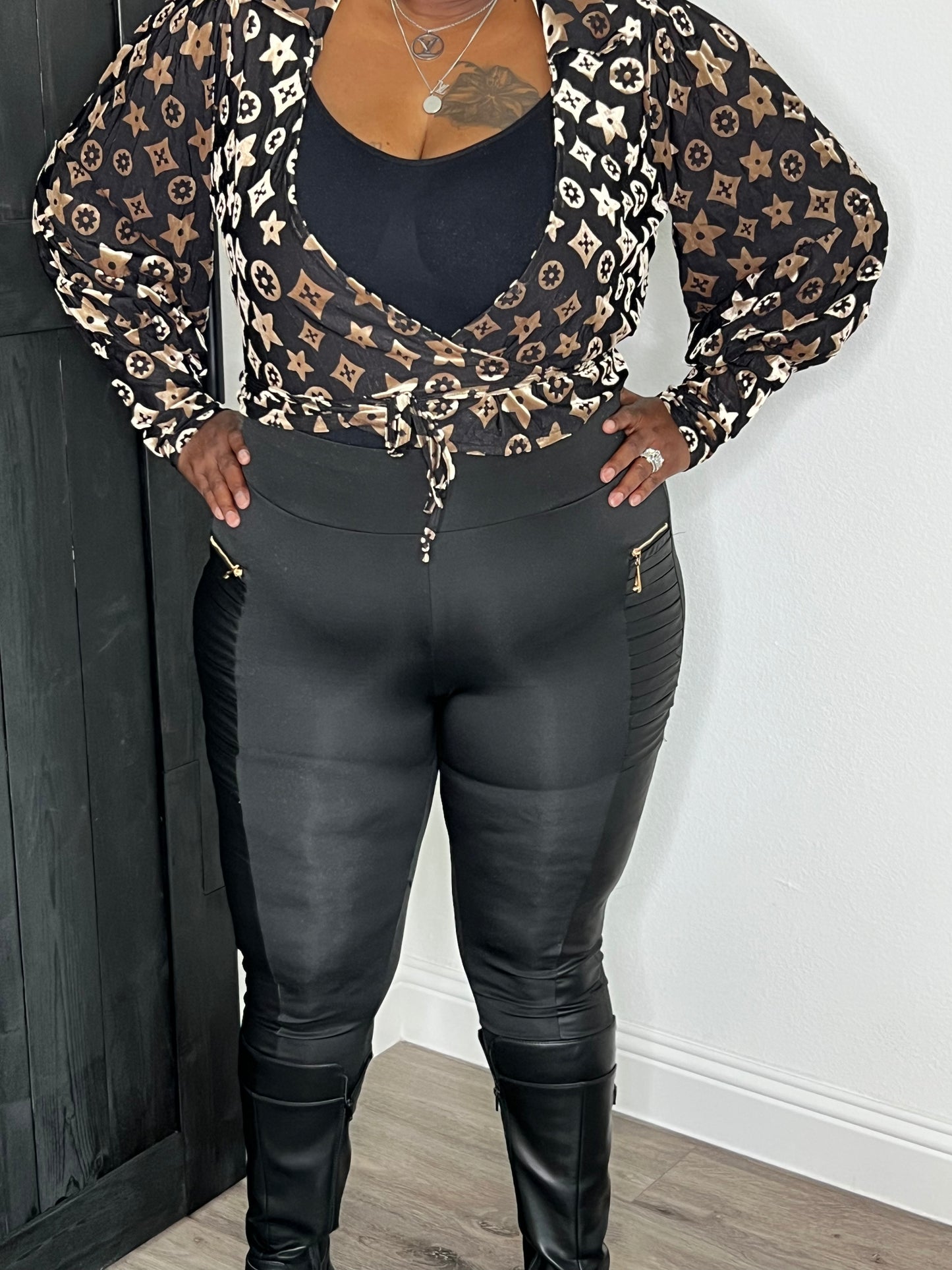 It's A Stretch Life black Pants