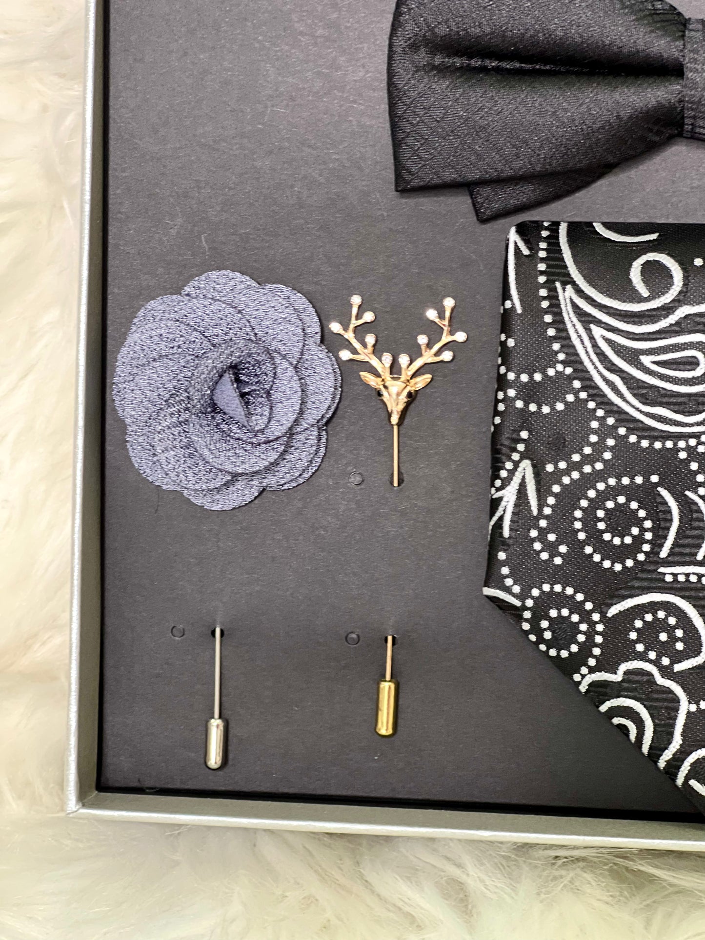 Class Act Tie Set