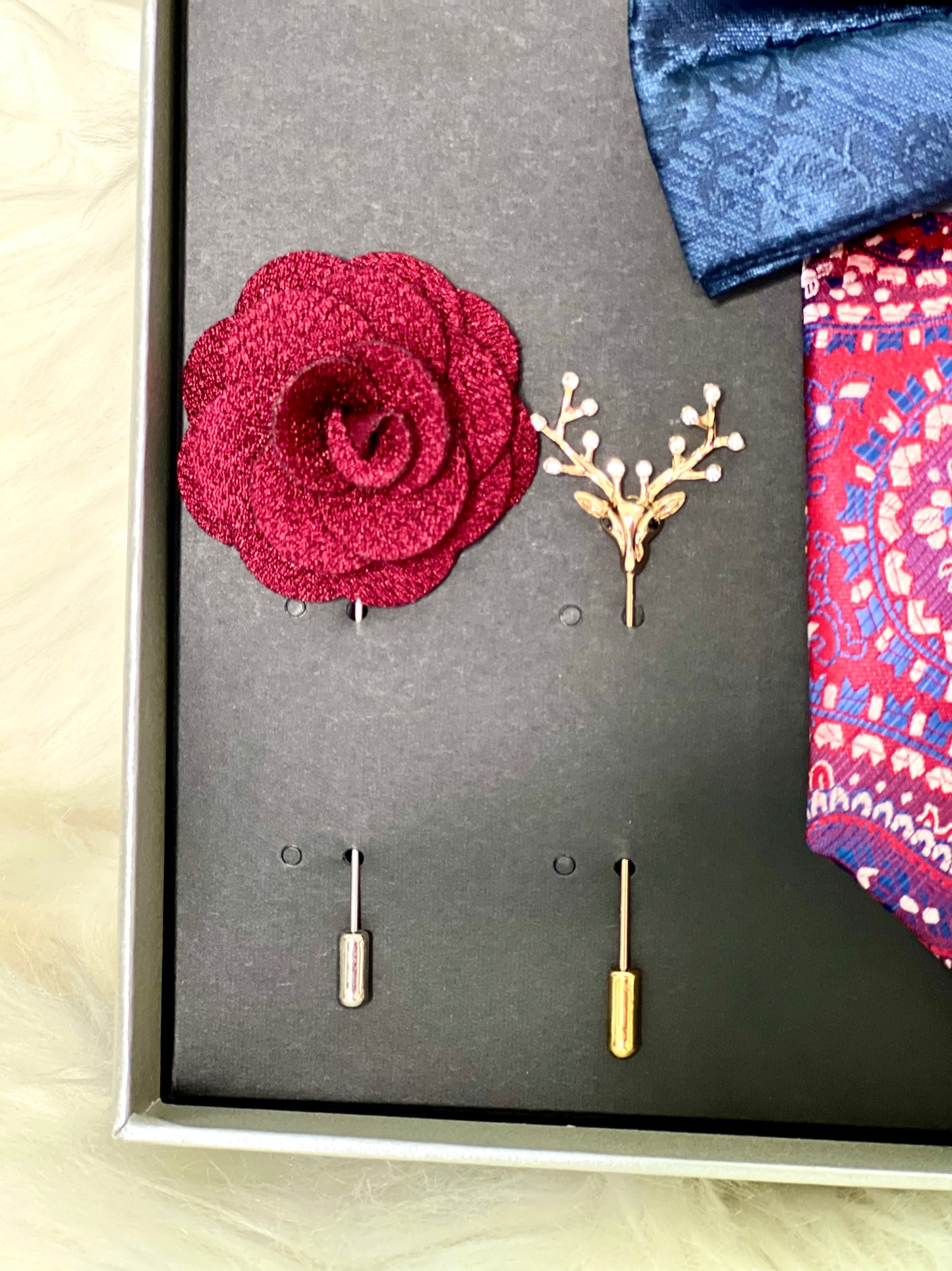 Colors Of Confidence Tie Set