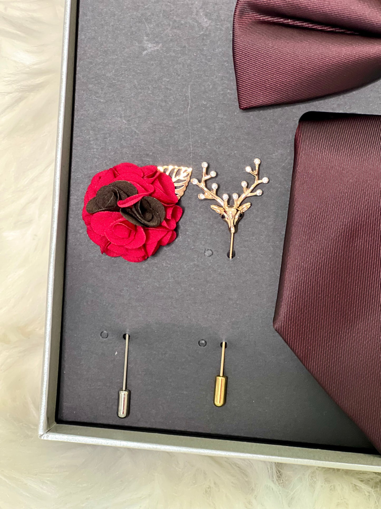Wine and Dance Tie Set