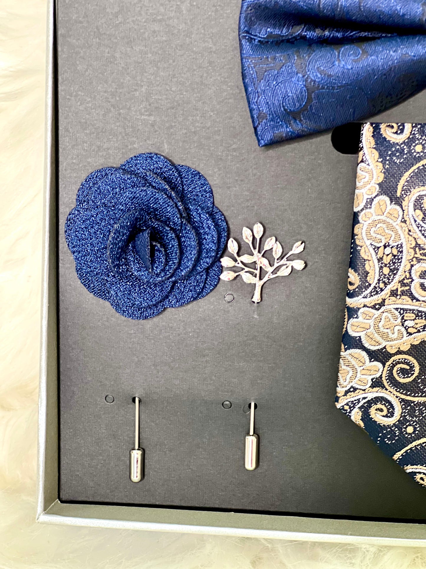 Shades Of Blue Tie Set