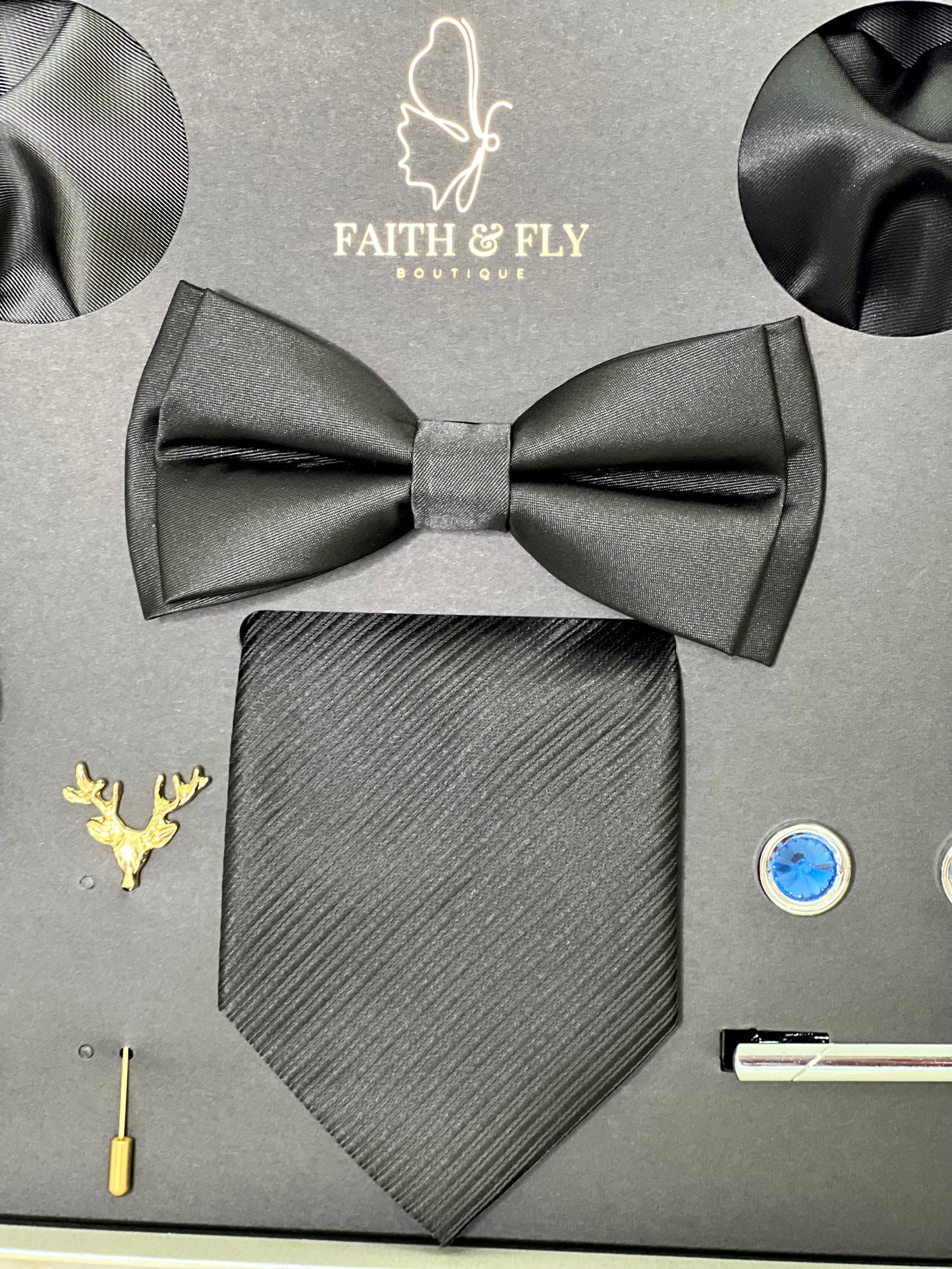 The Timeless Tie Set