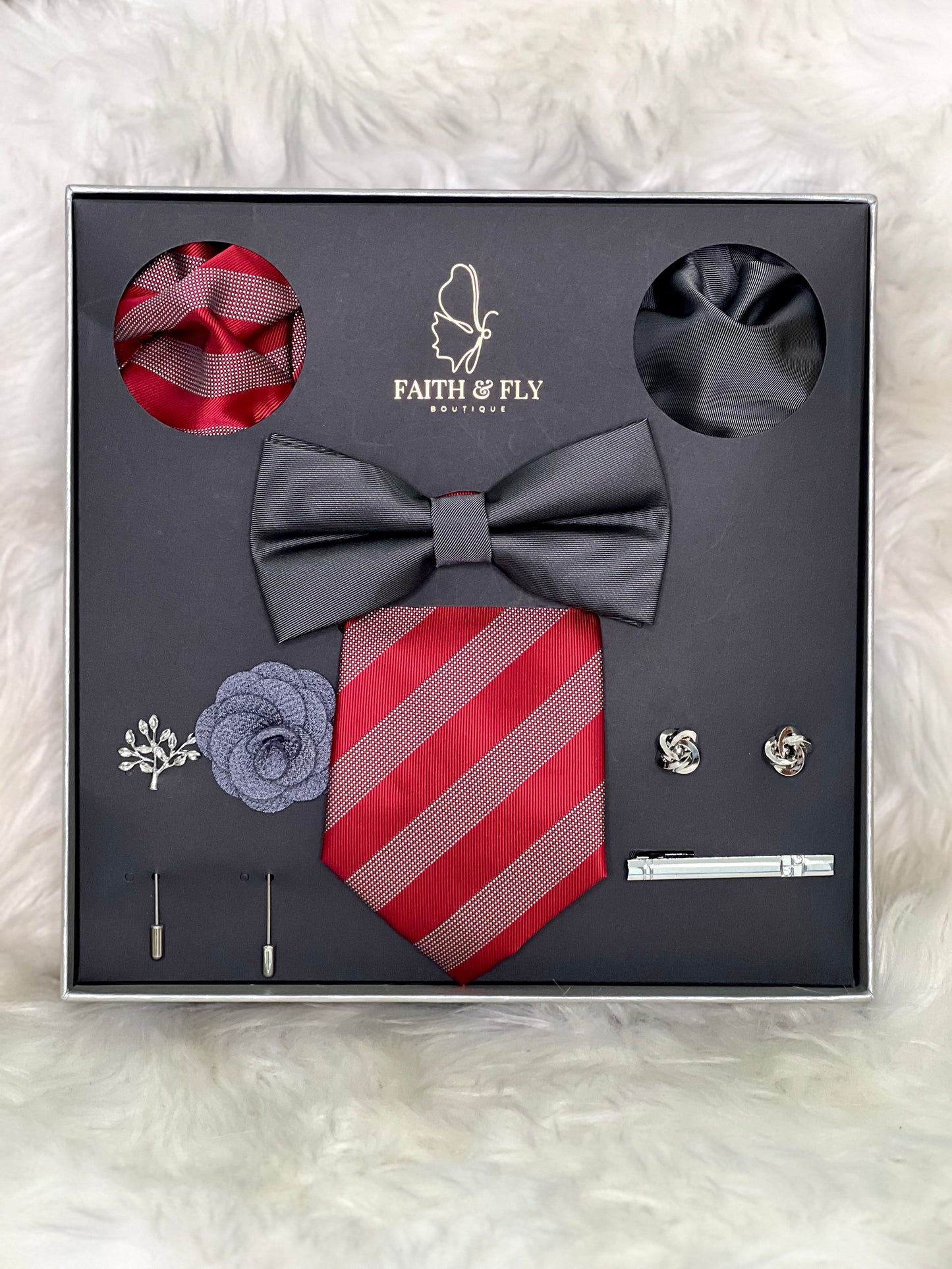 Taking Chances Tie Set