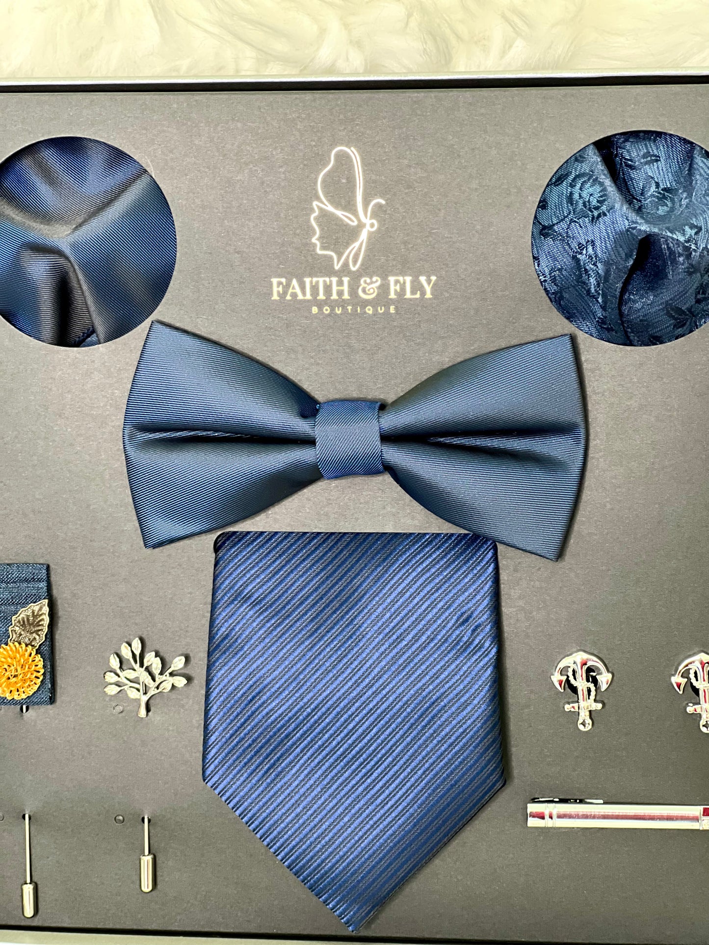 Blissful Blue Tie Set